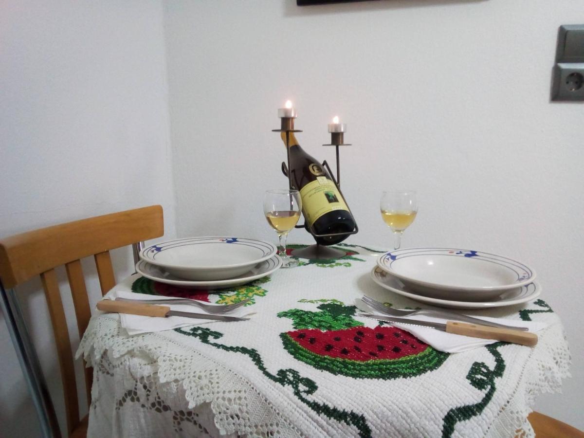 Affittacamere Aggelina Sárkhos Esterno foto